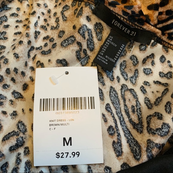 NWT Forever 21 Long Leopard Dress with Cowl Neckline and Leg Slit - Size M - Picture 6 of 7